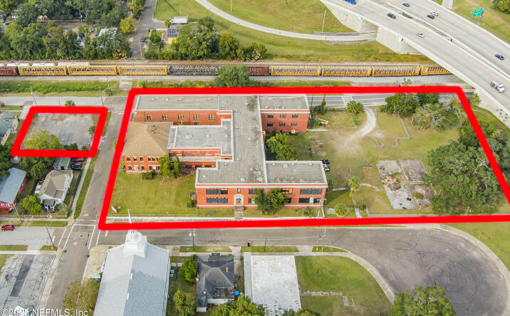 Pictures of Multifamily property located at 1221 E 16TH Street, Jacksonville, FL 32206 for sales - image #1