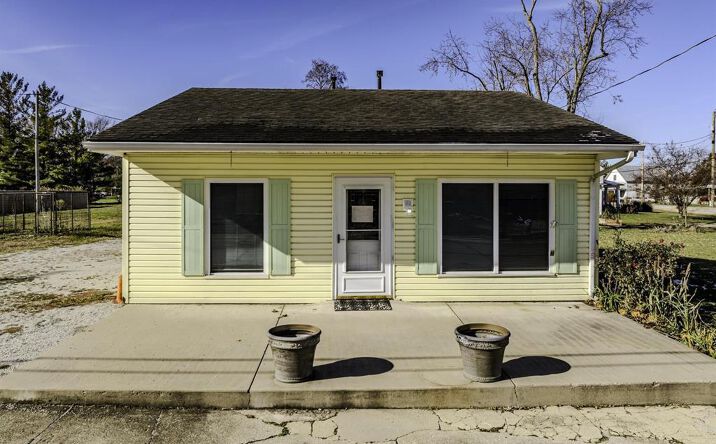 Pictures of Special Purpose property located at 305 S Albany Street, Selma, IN 47383 for sales - image #1