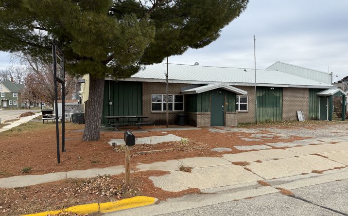 Pictures of Retail property located at 8 American Legion St, Mazomanie, WI 53560 for sales - image #1