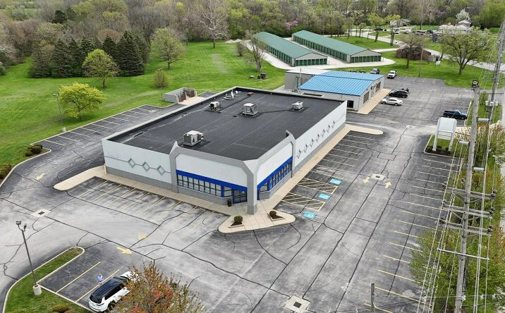 Pictures of Retail property located at 21991 Ohio 51, Genoa, OH 43430 for sales - image #1