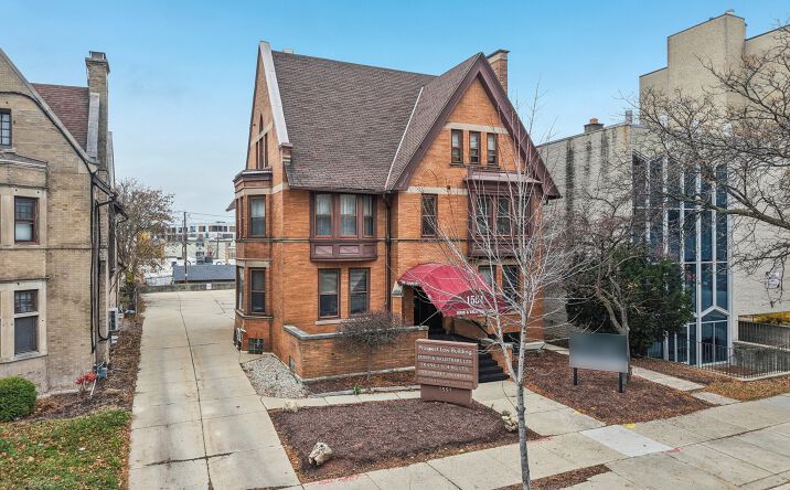 Pictures of Office property located at 1551 N Prospect Ave, Milwaukee, WI 53202 for sales - image #1