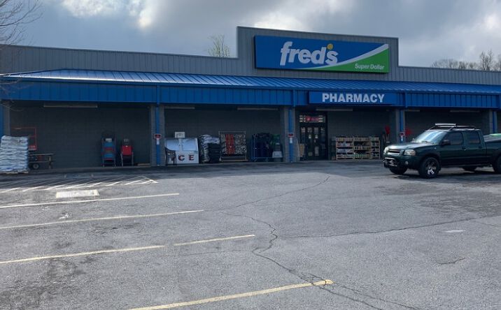 Pictures of Retail property located at 2415 Fairview Blvd, Fairview, TN 37062 for comps - image #1