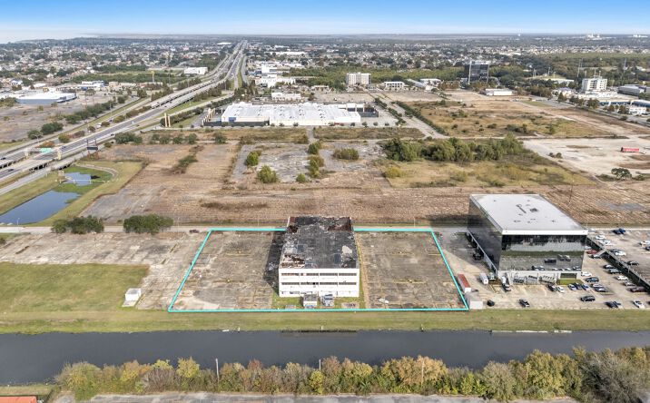 Pictures of Industrial, Multifamily, Office property located at 6700 Plaza Drive, New Orleans, LA 70127 for sales - image #1