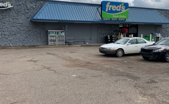 Pictures of Retail property located at 236 Desoto Ave, Clarksdale, MS 38614 for comps - image #1