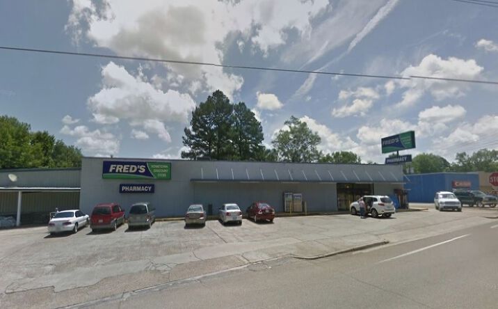 Pictures of Retail property located at 1960 Veterans Memorial Blvd S, Eupora, MS 39744 for comps - image #1