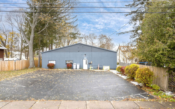 Pictures of Office property located at 210 Orchard St, Fayetteville, NY 13066 for sales - image #1