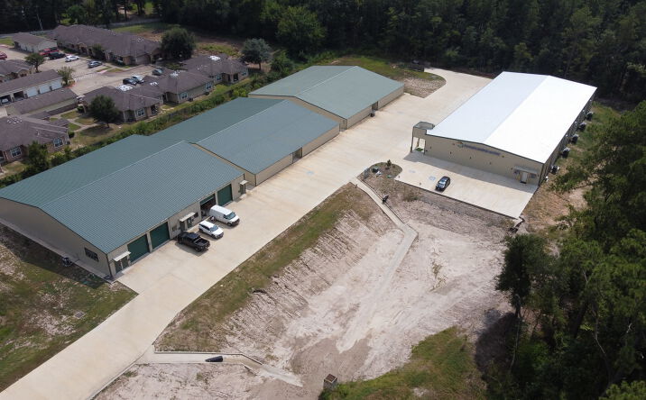 Pictures of Industrial, Mixed Use, Retail, Self Storage property located at 2024 S John Redditt Dr, Lufkin, TX 75904 for sales - image #1