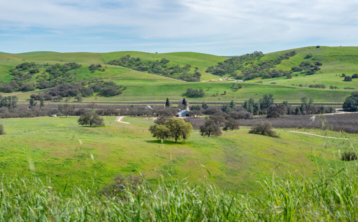 Pictures of Land property located at 77620 Lowes Canyon Rd, San Miguel, CA 93451 for sales - image #1