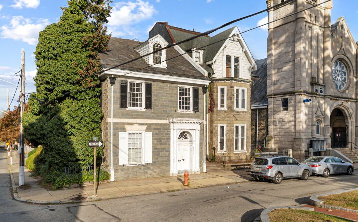 Pictures of Office property located at 5519 Germantown Avenue, Philadelphia, PA 19144 for sales - image #1