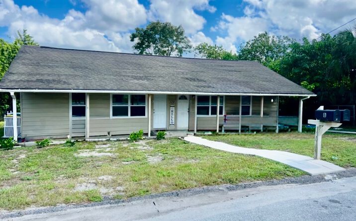 Pictures of Multifamily property located at 130 E Northside Drive, Lake Wales, FL 33853 for sales - image #1