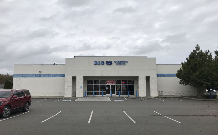 Pictures of Retail property located at 171 Valley Center Pl, Sequim, WA 98382 for sales - image #1