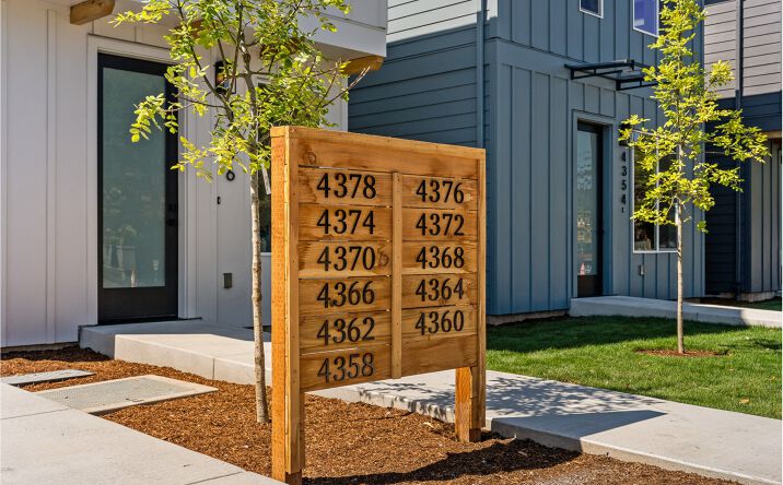 Pictures of Multifamily property located at 4328 NE Going St, Portland, OR 97218 for sales - image #1