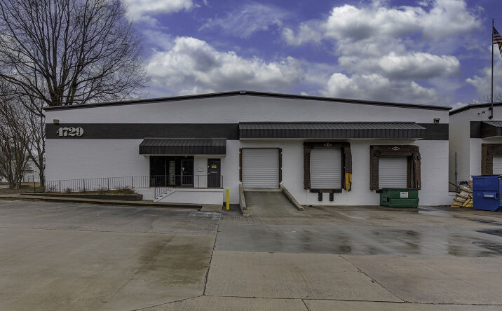 Pictures of Industrial, Mixed Use, Office, Retail property located at 4729 Dwight Evans Rd, Charlotte, NC 28217 for sales - image #1