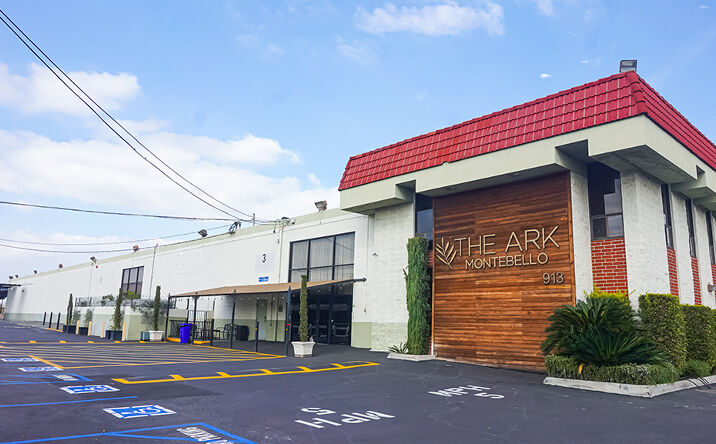 Pictures of Industrial property located at 911-913 South Maple Ave, Montebello, CA 90640 for sales - image #1