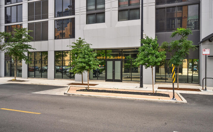 Pictures of Office property located at 435 W Erie Street, Chicago, IL 60654 for sales - image #1