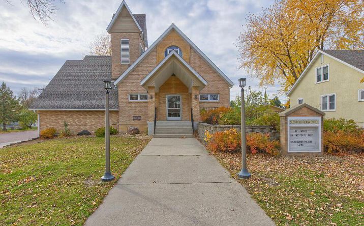 Pictures of Office property located at 410 1st Street N, Winsted, MN 55395 for sales - image #1