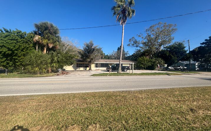 Pictures of Mixed Use, Multifamily, Office, Senior Living property located at 14108 Old Dixie Highway, Hudson, FL 34667 for sales - image #1