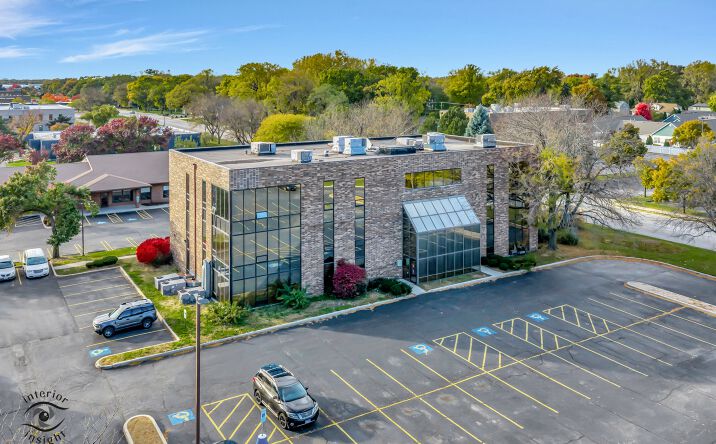 Pictures of Office property located at 935 175th St, Homewood, IL 60430 for sales - image #1