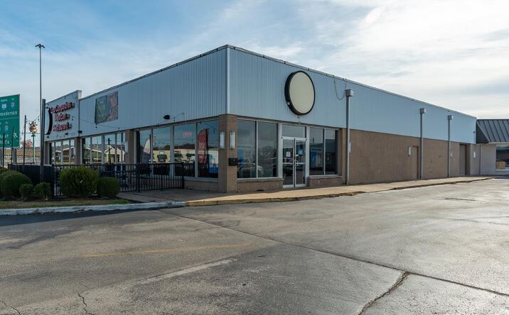 Pictures of Office, Retail property located at 4011 Fort Campbell Blvd, Hopkinsville, KY 42240 for sales - image #1
