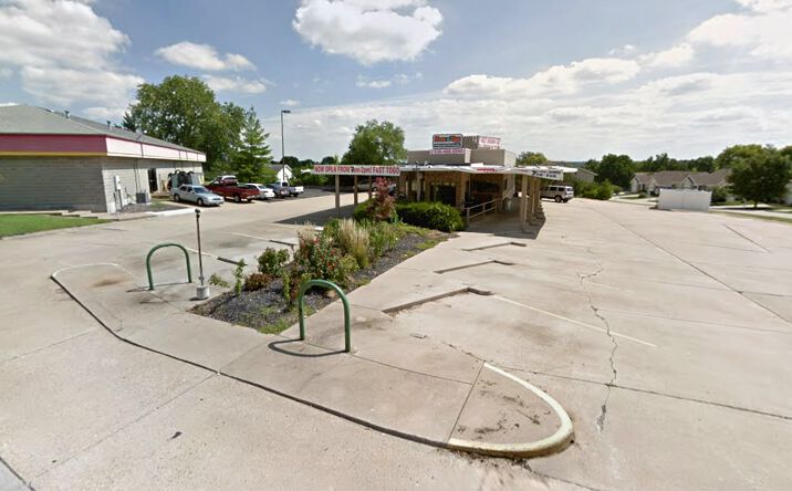 Pictures of Retail property located at 3640 Harvester Rd, St. Peters, MO 63303 for sales - image #1