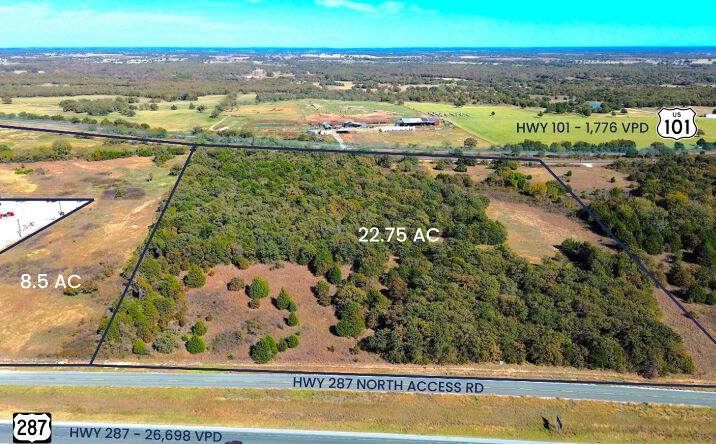 Pictures of Land property located at 3444 US 287 North Access, Sunset, TX 70720 for sales - image #1