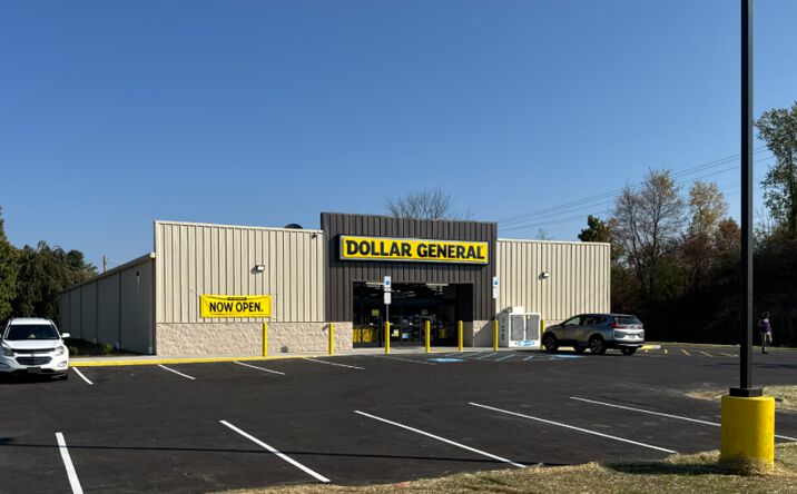 Pictures of Retail property located at 2021 William Flynn Hwy, Butler, PA 16001 for sales - image #1