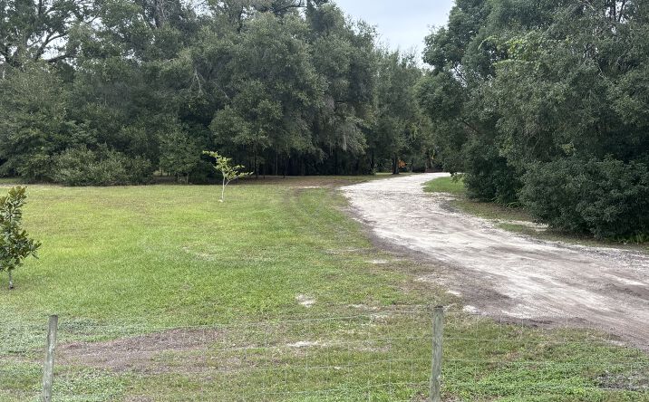 Pictures of Land property located at 3427 Golden Gem Rd, Apopka, FL 32712, 3337 Golden Gem Rd, Apopka, FL 32712, 3325 Golden Gem Rd, Apopka, FL 32712, 3319 Golden Gem Rd, Apopka, FL 32712 for sales - image #1