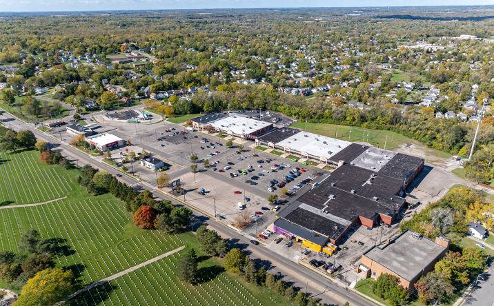 Pictures of Retail property located at 4277-4389 W. Third Street, Dayton, OH 45417 for sales - image #1