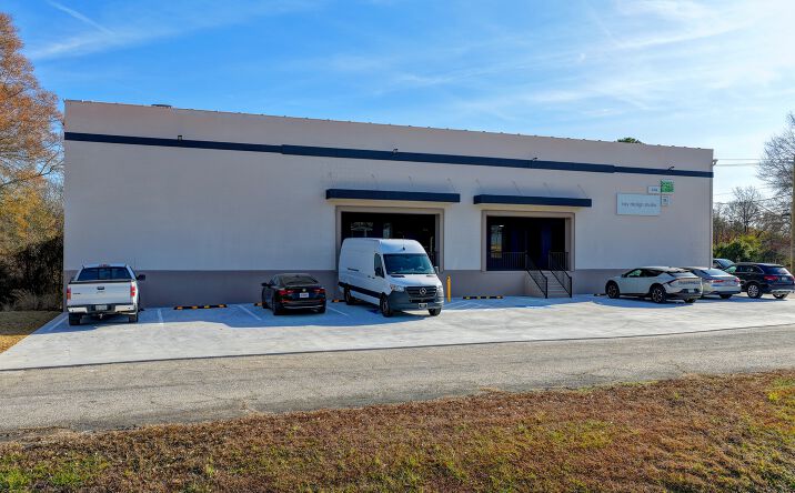 Pictures of Industrial property located at 4784 Cantrell Road, Flowery Branch, GA 30542 for sales - image #1