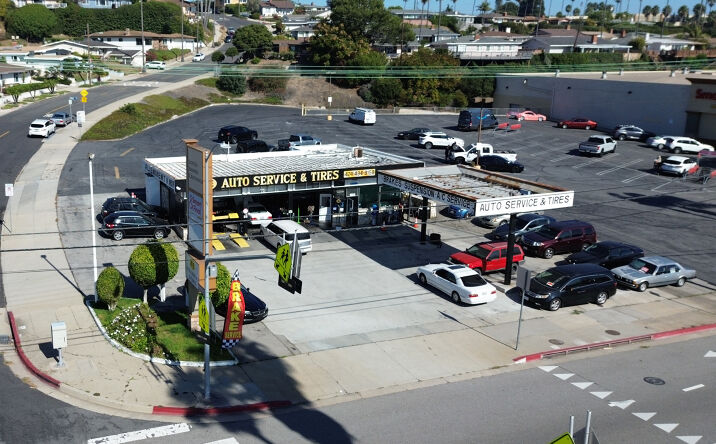 Pictures of Retail property located at 1660 W 25th St, Los Angeles, CA 90732 for sales - image #1