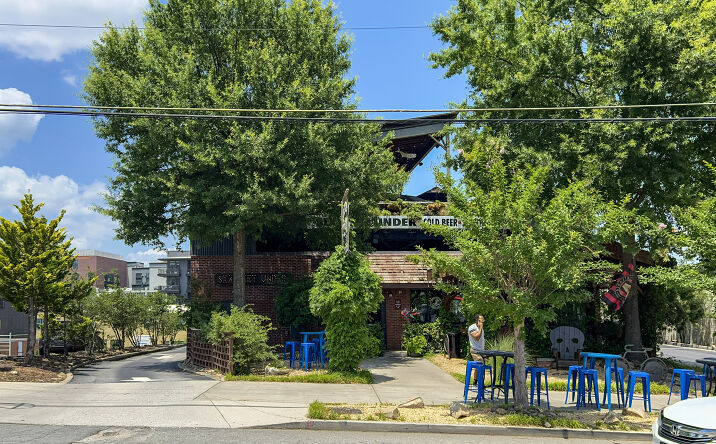 Pictures of Hospitality, Land, Retail property located at 685 11th St NW, Atlanta, GA 30318 for sales - image #1