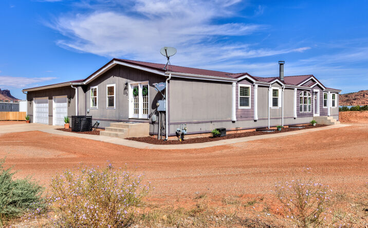 Pictures of Multifamily property located at 33 Merriam Ct, Moab, UT 84532 for sales - image #1