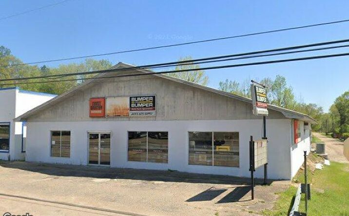 Pictures of Retail property located at 401 N Front St, Richton, MS 39476 for sales - image #1