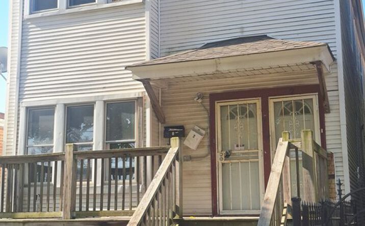Pictures of Multifamily property located at 9338 S Marquette Avenue, Chicago, IL 60617 for sales - image #1