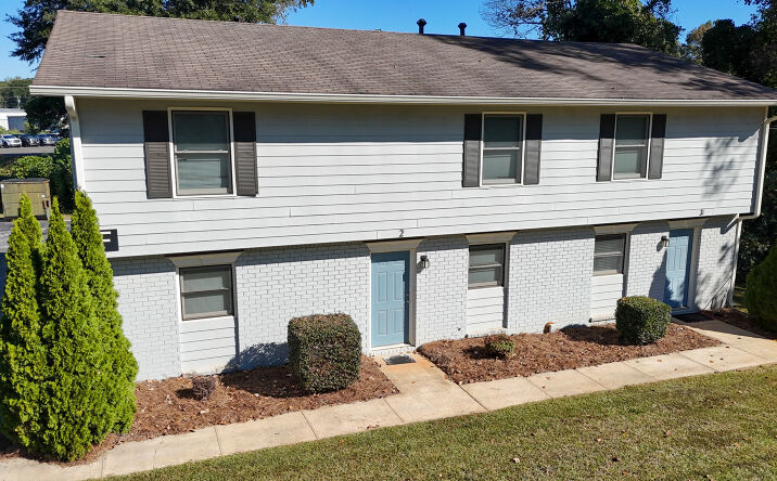 Pictures of Multifamily property located at 205 Old Bremen Rd, Carrollton, GA 30117 for sales - image #1