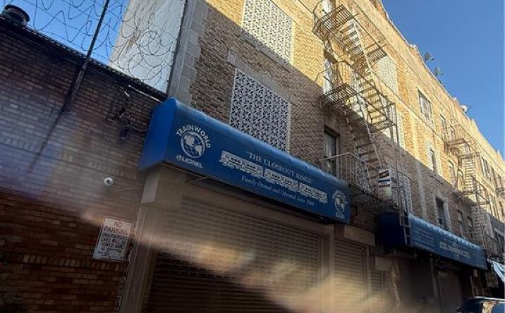 Pictures of Retail property located at 751 McDonald Ave, Brooklyn, NY 11218 for sales - image #1