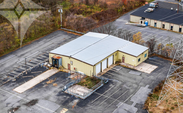 Pictures of Industrial property located at 2180 Middle Rd, Lewistown, PA 17044 for sales - image #1