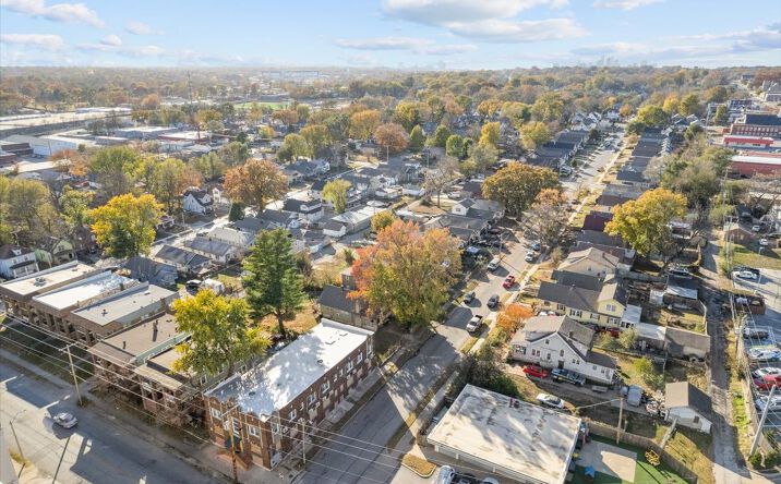 Pictures of Multifamily property located at 622 Hardesty Ave, Kansas City, MO 64124 for sales - image #1
