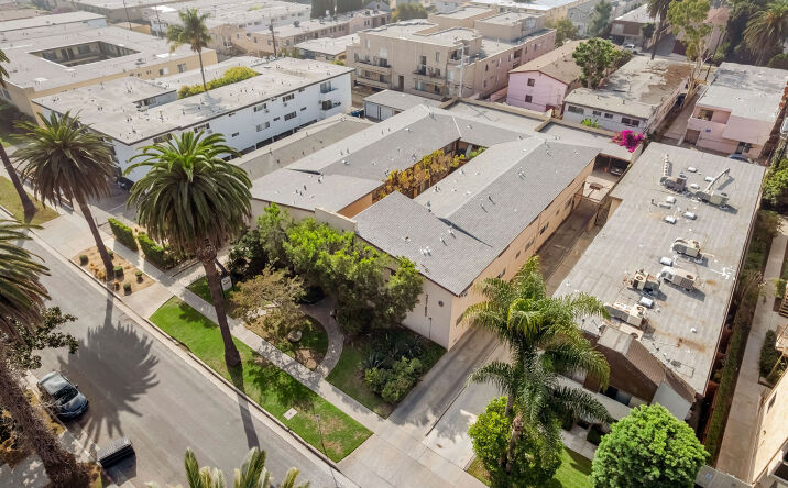 Pictures of Multifamily property located at 3705 Westwood Blvd, Los Angeles, CA 90034 for sales - image #1