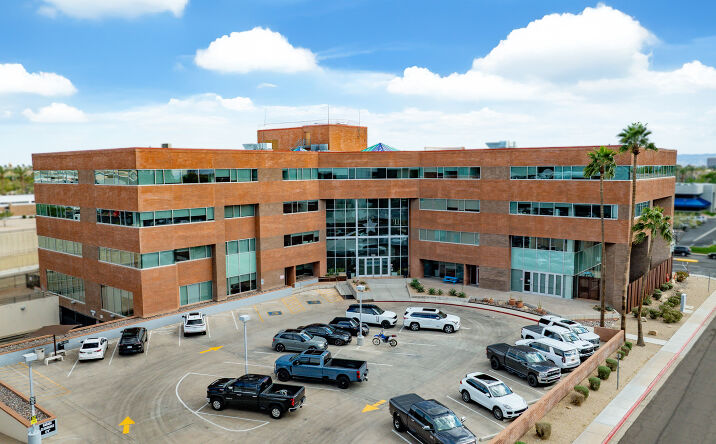Pictures of Office property located at 1702 E Highland Ave, Phoenix, AZ 85016 for sales - image #1