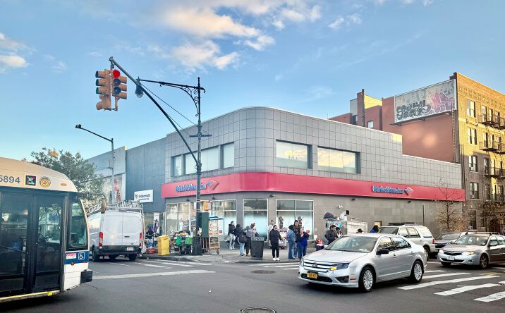 Pictures of Retail property located at 248-254 E Fordham Rd, Bronx, NY 10458 for sales - image #1