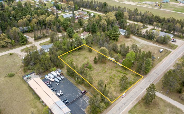 Pictures of Land property located at 10153 E Airport Rd, St. Helen, MI 48656 for sales - image #1