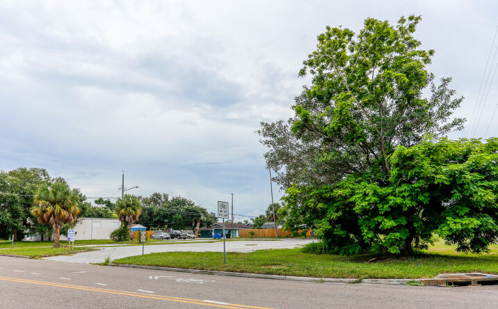 Pictures of Land property located at 17th St N, St. Petersburg, FL 33713 for sales - image #1
