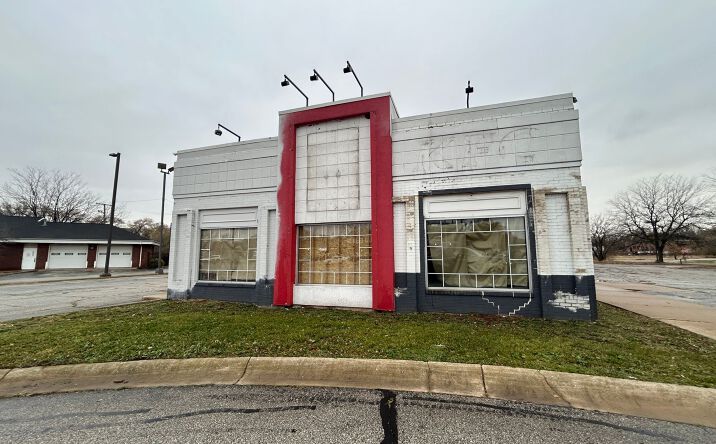 Pictures of Retail property located at 900-924 Broadway, Gary, IN 46402 for sales - image #1