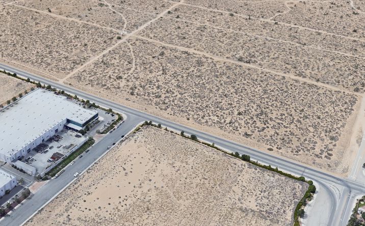 Pictures of Land property located at Avenue O Vic Division St, Palmdale, CA 93550 for sales - image #1