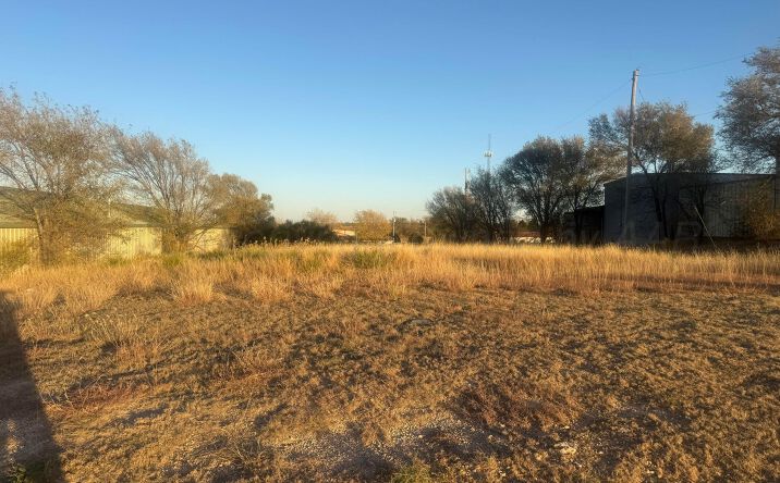 Pictures of Land property located at 1500 N Western Street, Amarillo, TX 79124 for sales - image #1