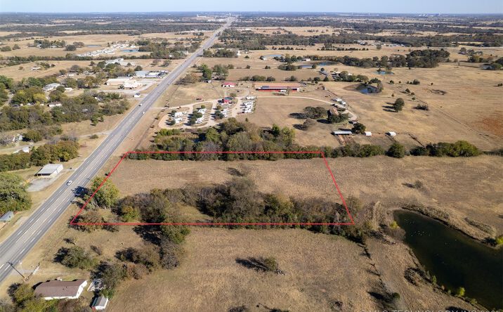Pictures of Land property located at US Hwy 70, Mead, OK 73449 for sales - image #1