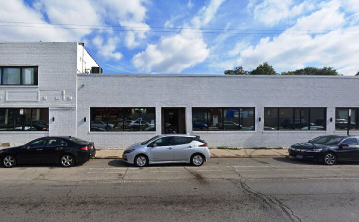 Pictures of Retail property located at 3921 N Elston Avenue, Chicago, IL 60618 for sales - image #1
