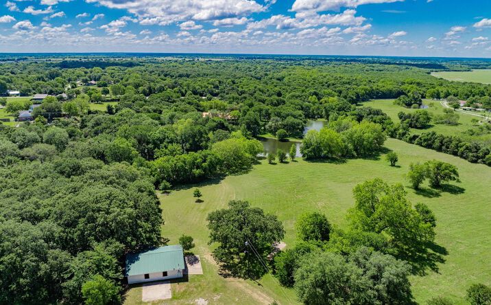 Pictures of Land property located at 510 W Malloy Bridge Rd, Seagoville, TX 75159 for sales - image #1