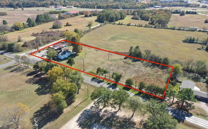 Pictures of Special Purpose property located at 2221 N EDWARDS AVE, Mt Pleasant, TX 75455 for sales - image #1